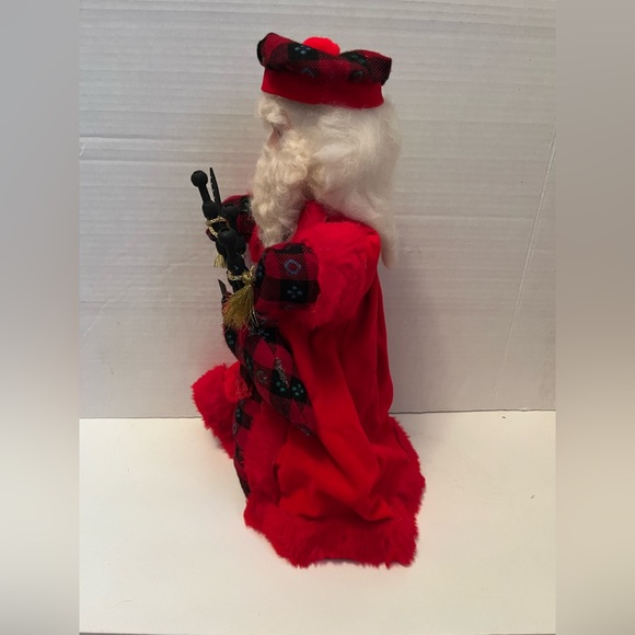 Red and Plaid Scottish Bagpipe Santa Christmas - Picture 5 of 8